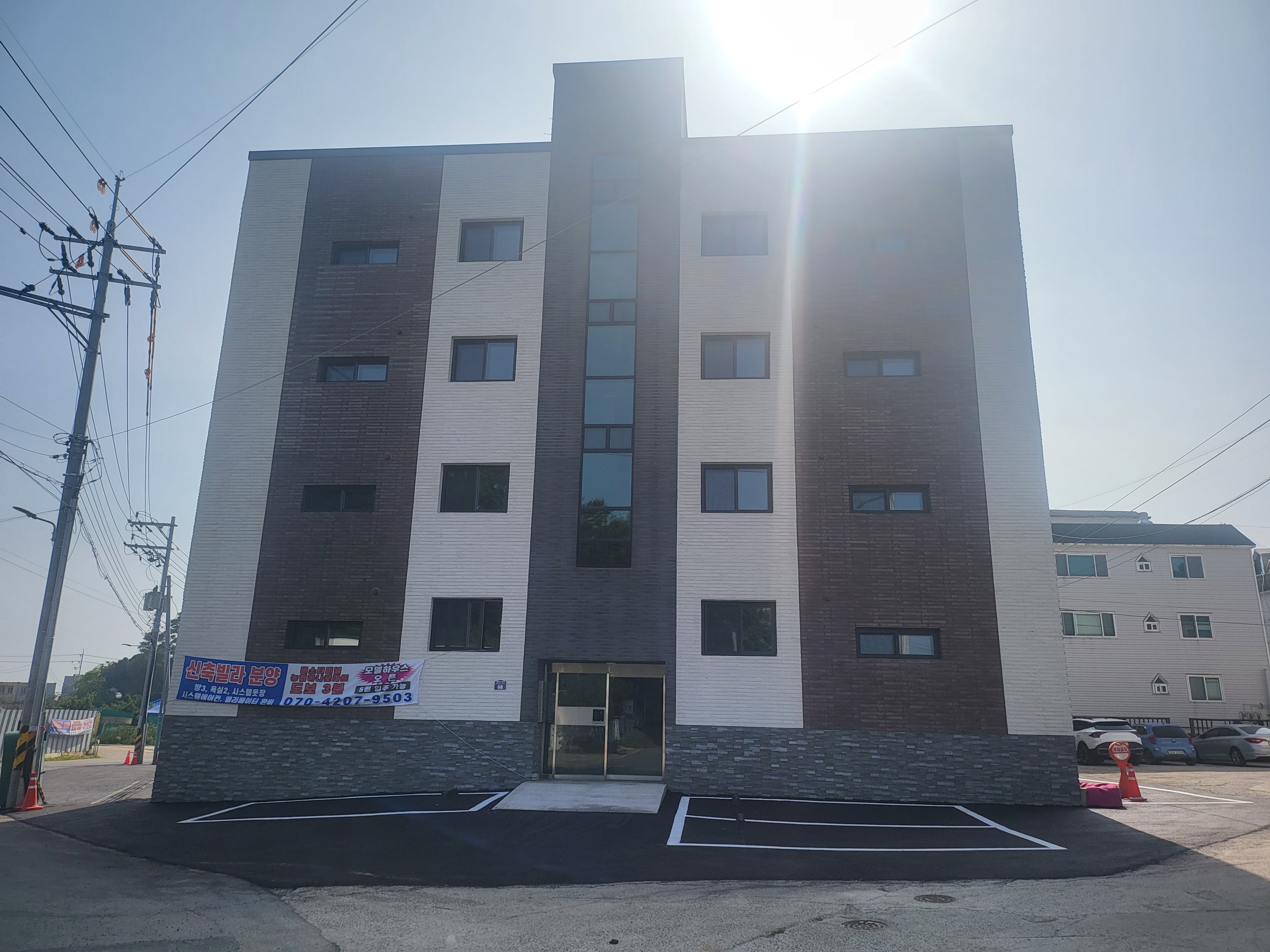 [영흥도] 현무암롱브릭타일및모자이크패턴 신축시공